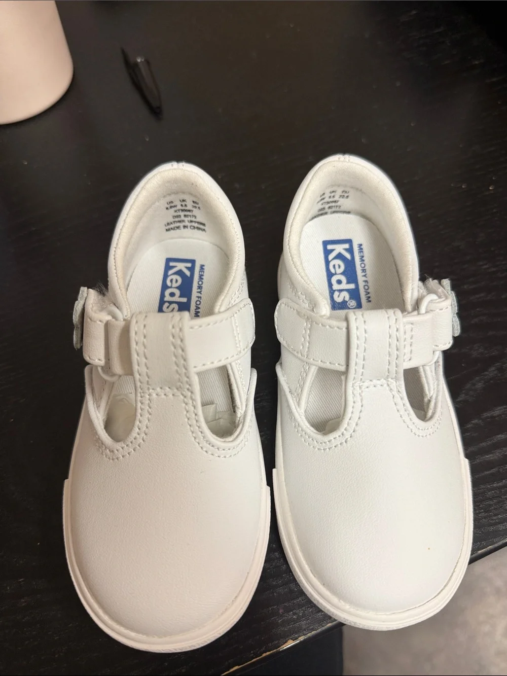 Keds Toddler Kids White Leather Daphne Sneakers - Wide Width Size 6.5W
